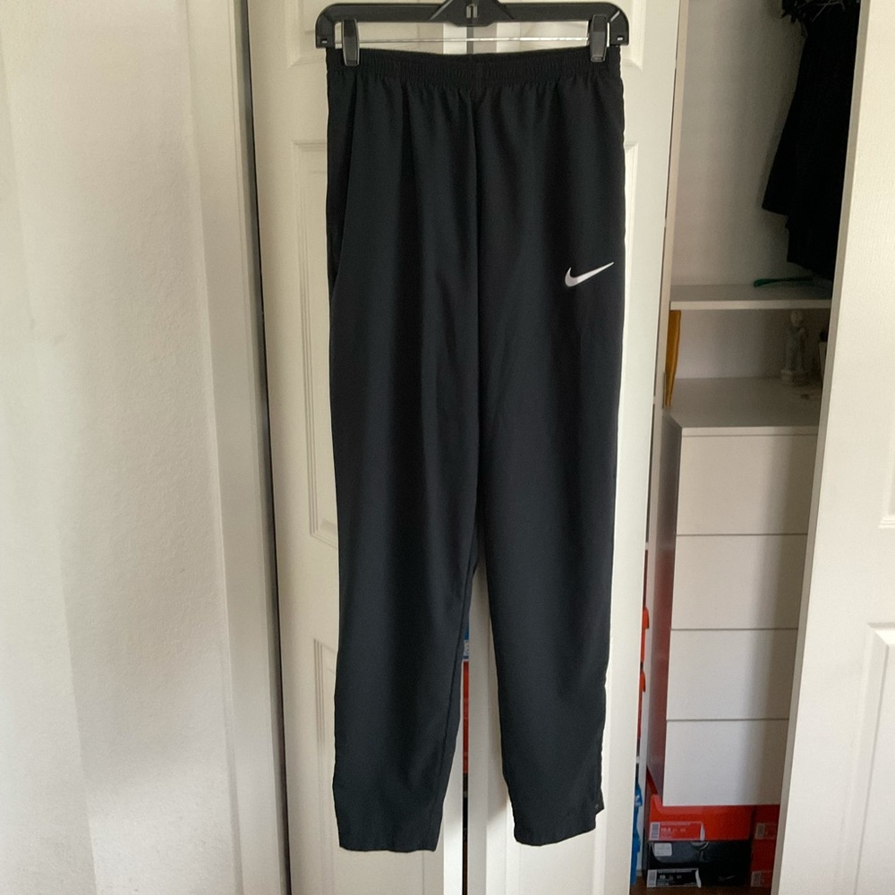 NIKE Jogger Tappered